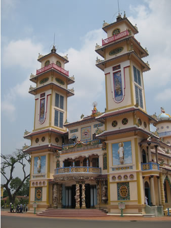 Cao Dai temple
