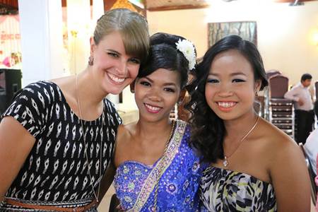 Foreigner with Khmer Girls