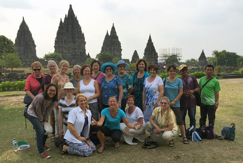 WanderTours Group-Borobodur